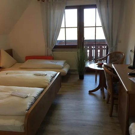 Отель See-hotel Storchenmuehle Фихтенау